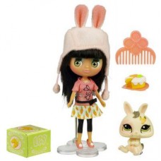 Blythe, animalutul ei si accesorii